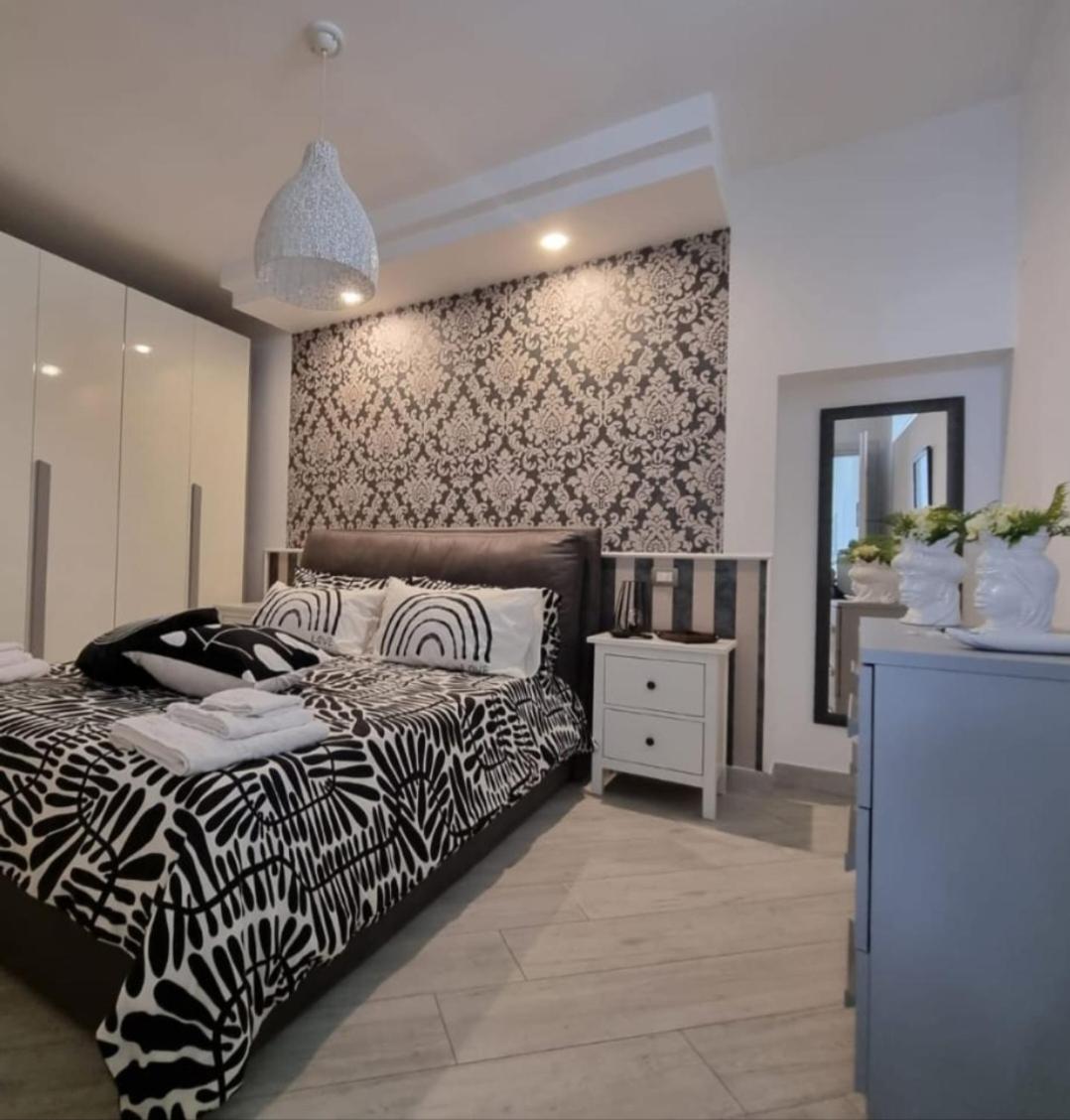 Home Santa Chiara Marigliano Extérieur photo